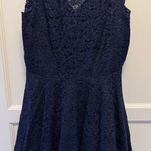 Elegant Navy Lace Midi Dress